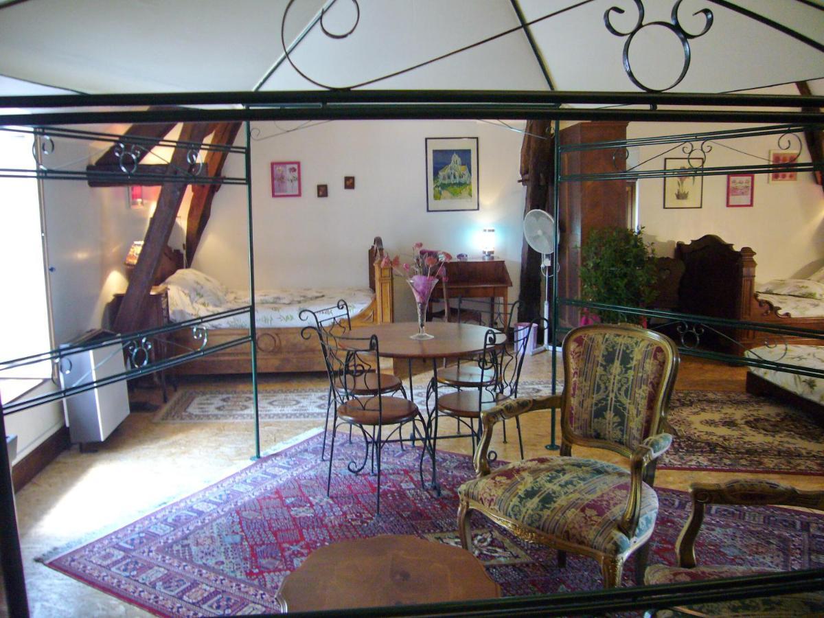 Chambres D'Hotes En Berry La Berthenoux エクステリア 写真