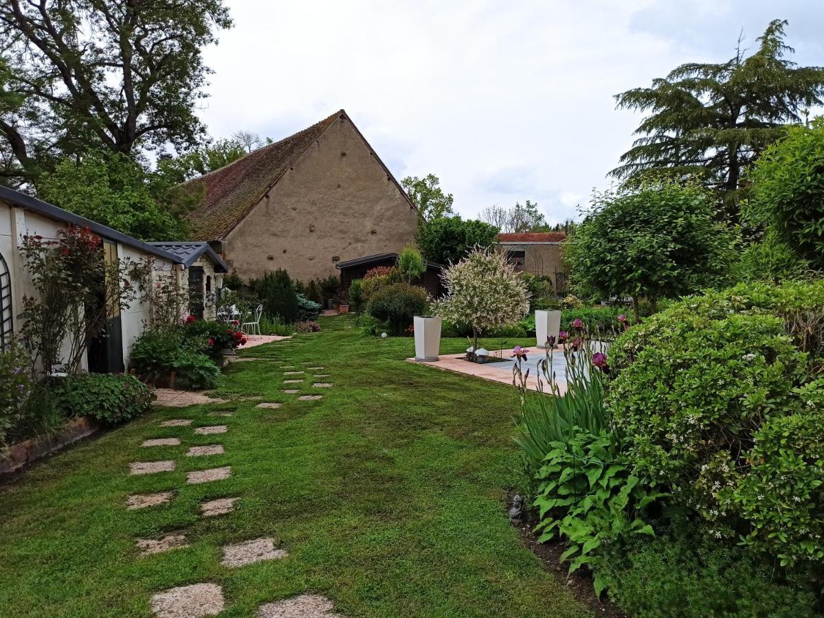 Chambres D'Hotes En Berry La Berthenoux エクステリア 写真