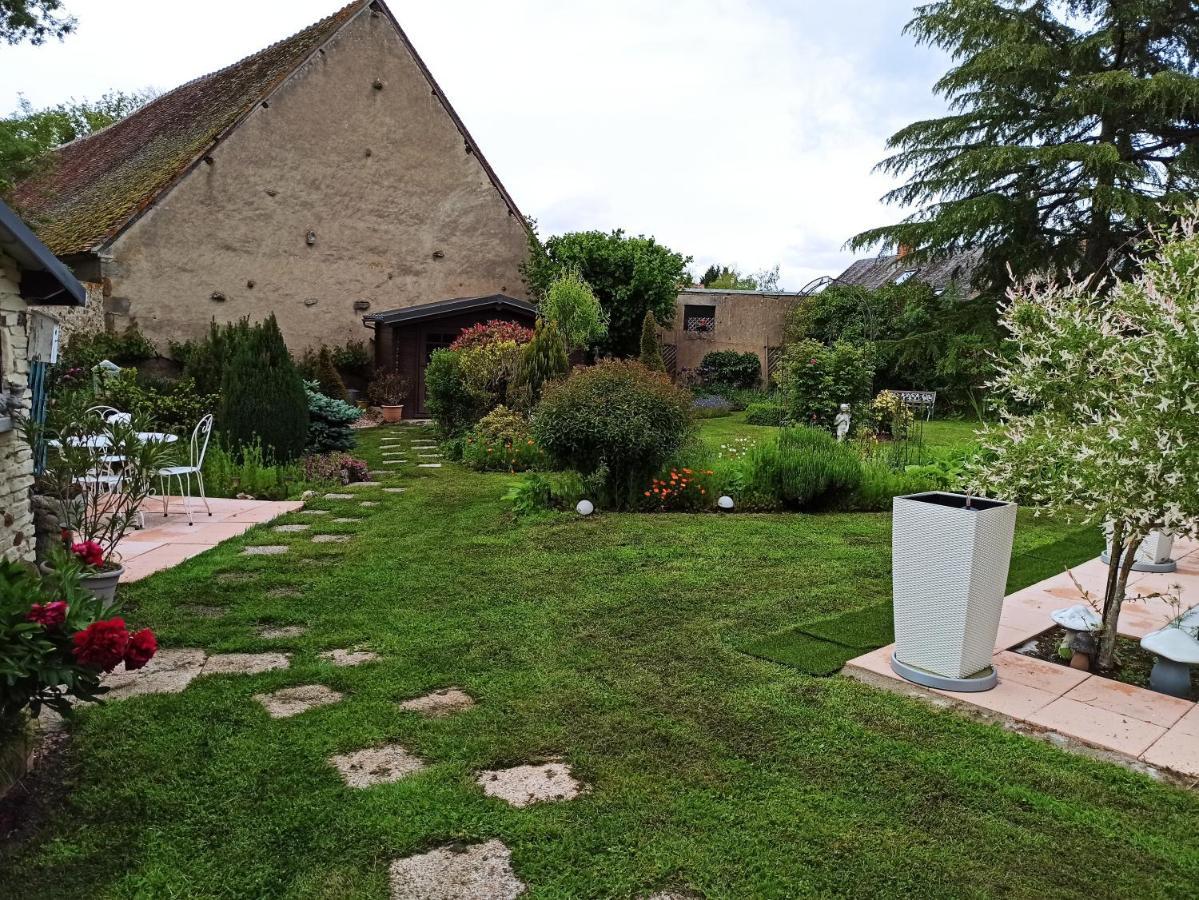 Chambres D'Hotes En Berry La Berthenoux エクステリア 写真